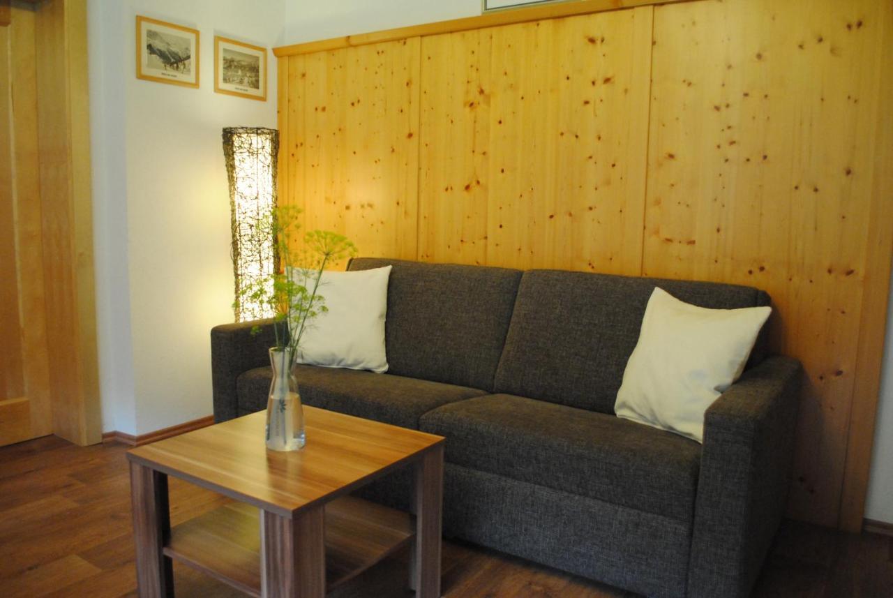 Haus Untergand Daire Sankt Anton am Arlberg Dış mekan fotoğraf