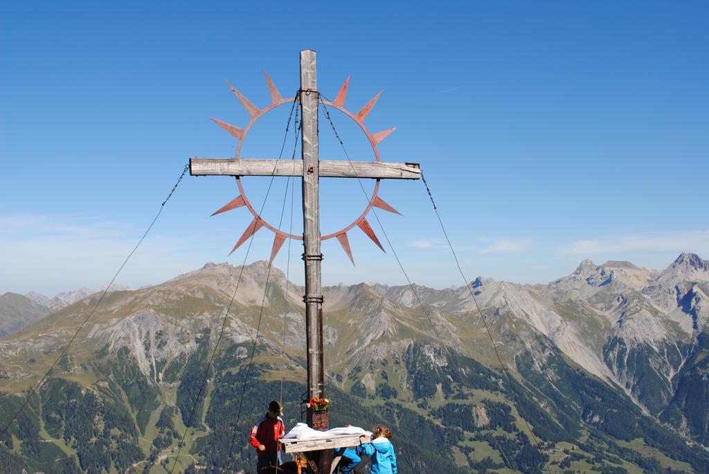 Haus Untergand Daire Sankt Anton am Arlberg Dış mekan fotoğraf