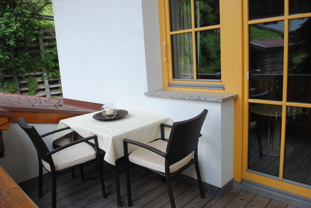 Haus Untergand Daire Sankt Anton am Arlberg Oda fotoğraf